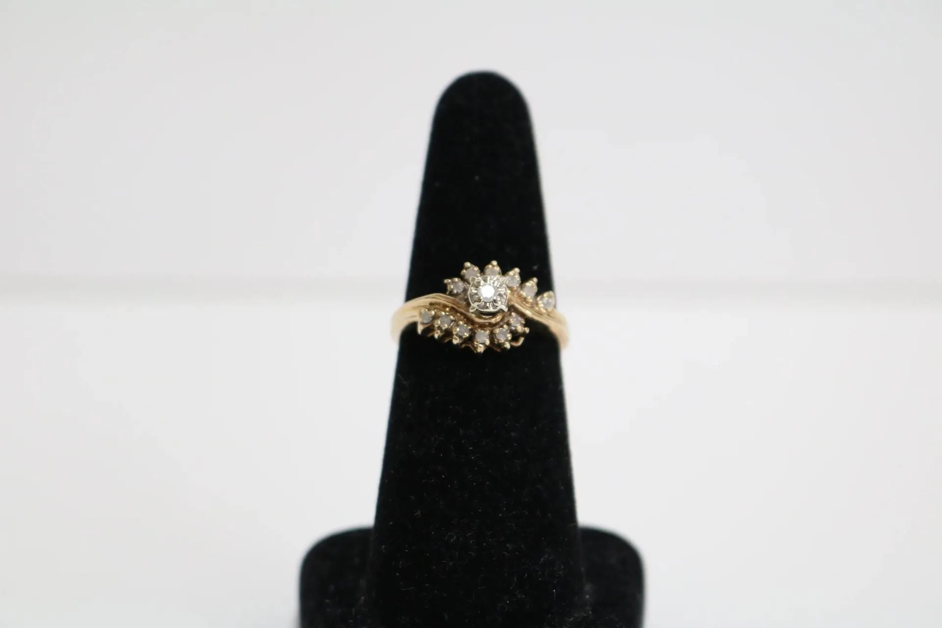 10K Yellow Gold Diamond Bypass Ring (Size 7)