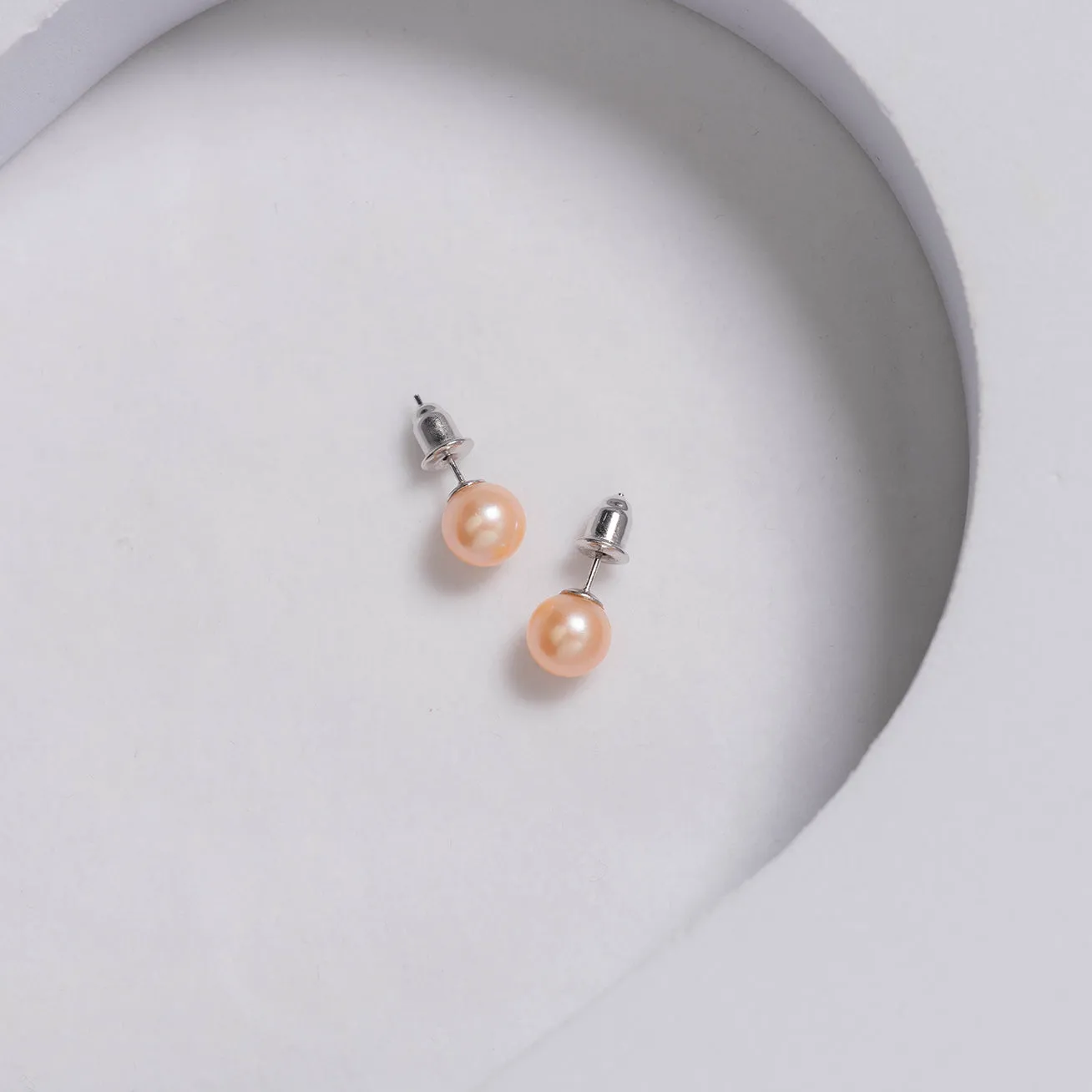 18K Gold? Top Grade Pink Freshwater Pearl Stud Earrings KE00059