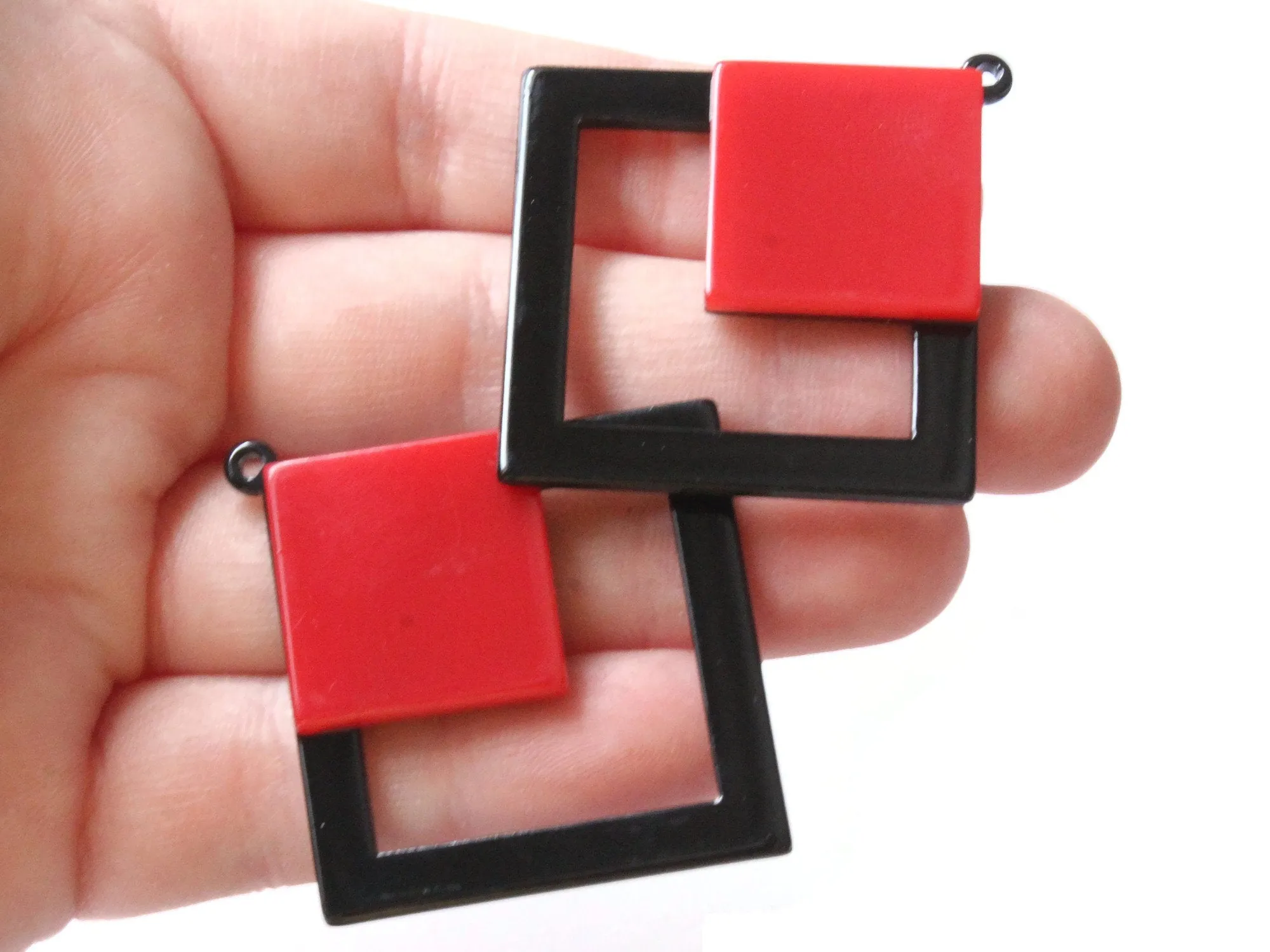 2 51mm Red and Black Double Square Resin Pendants