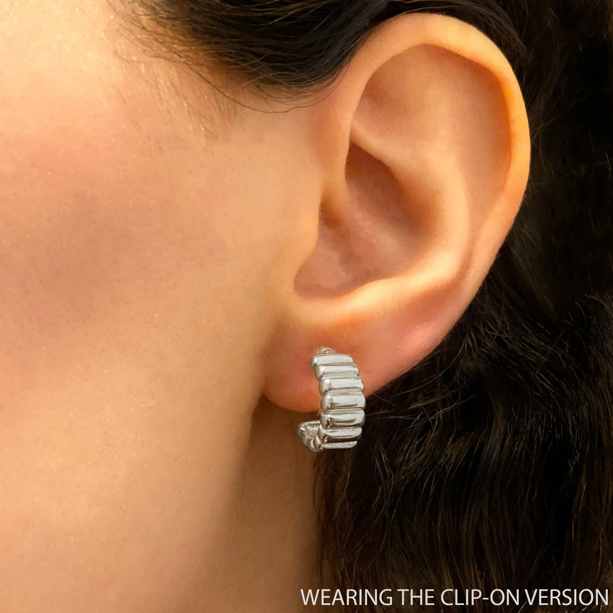 CHUNKY BAR HUGGIE HOOP CLIP-ON EARRINGS IN SILVER