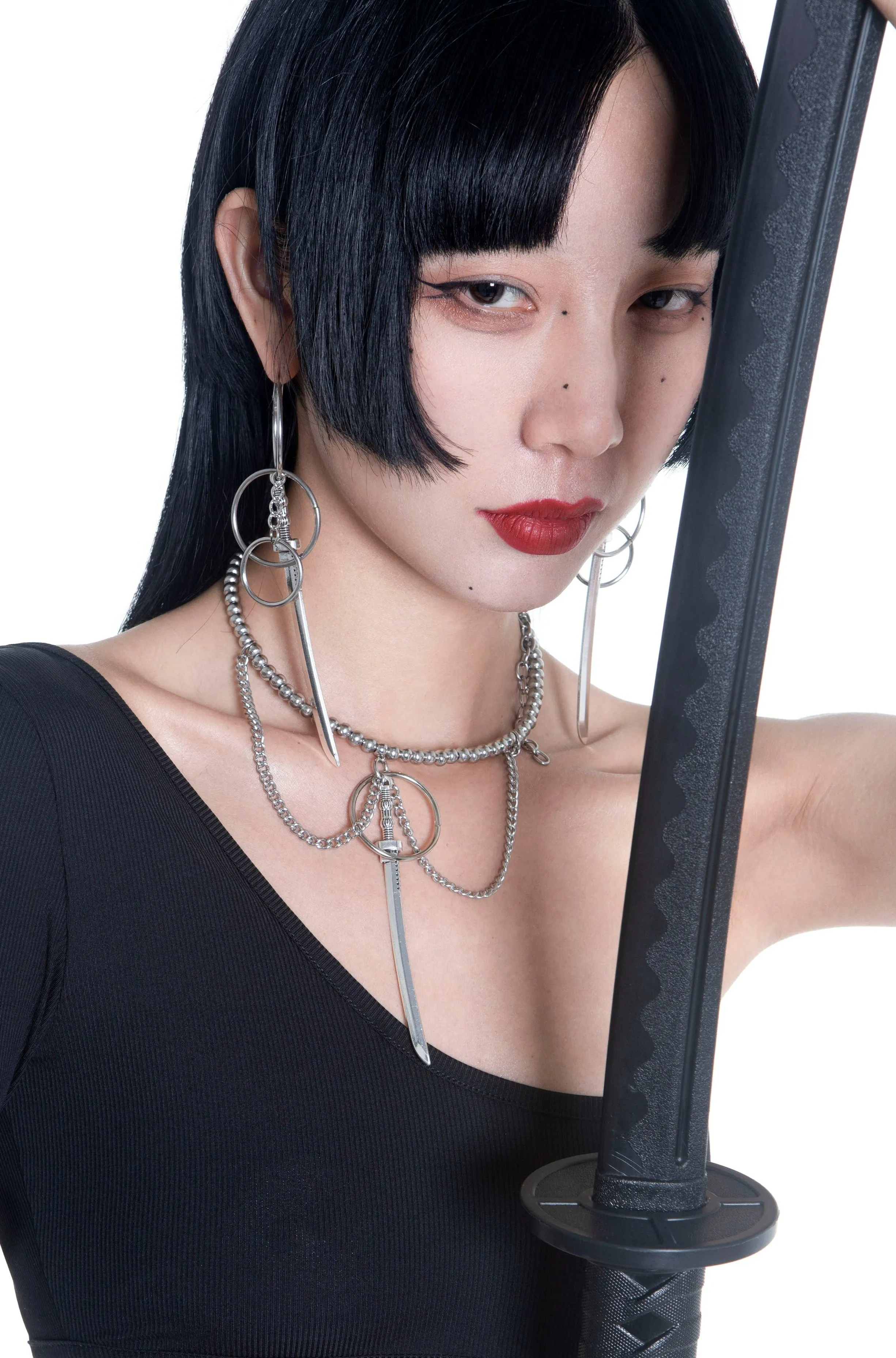 Fervooor Unique round and sword earrings hoop