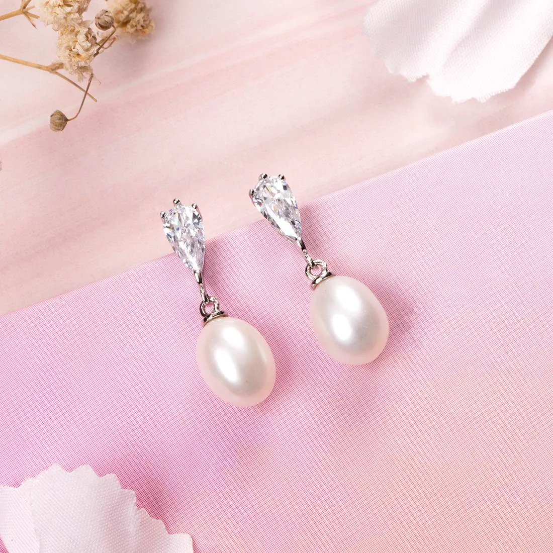 Graceful Fusion Rhodium Plated CZ & Pearl 925 Sterling Silver Earrings