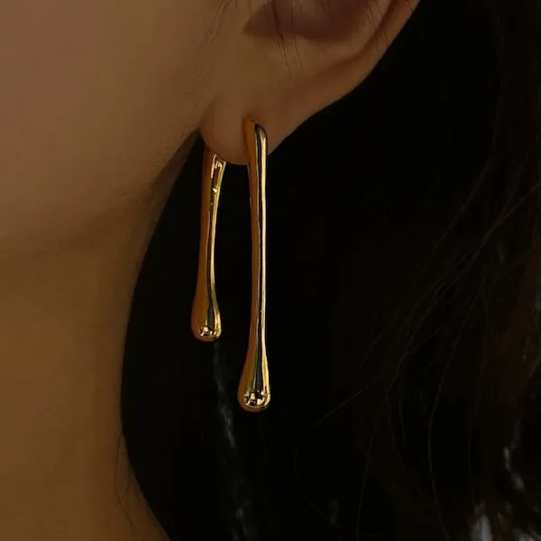 Minimalist Fluid Design Lava Earrings