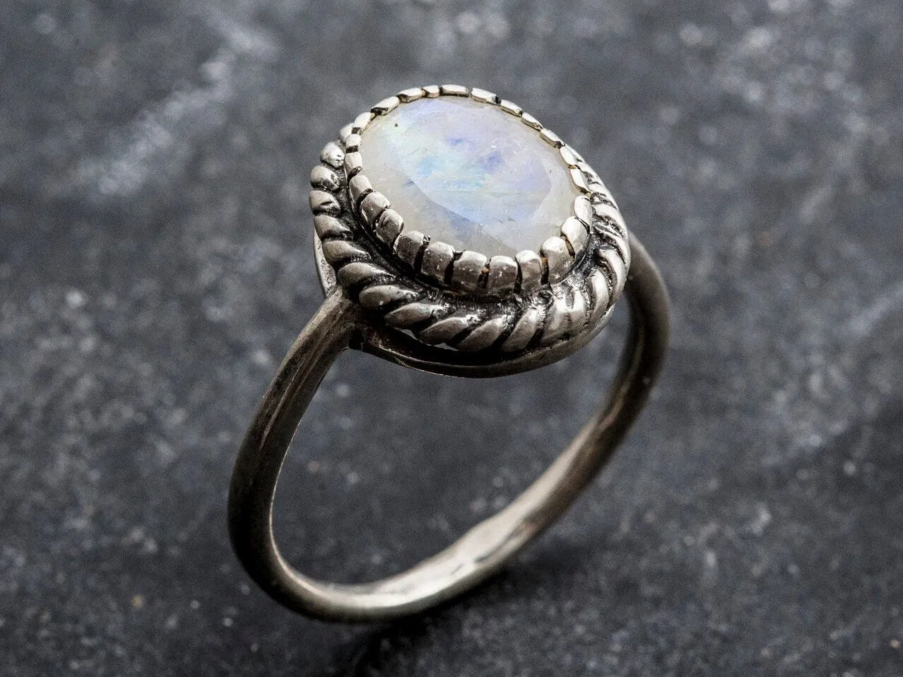 Moonstone Vintage Ring - June Birthstone Ring - Solitaire Moonstone Ring