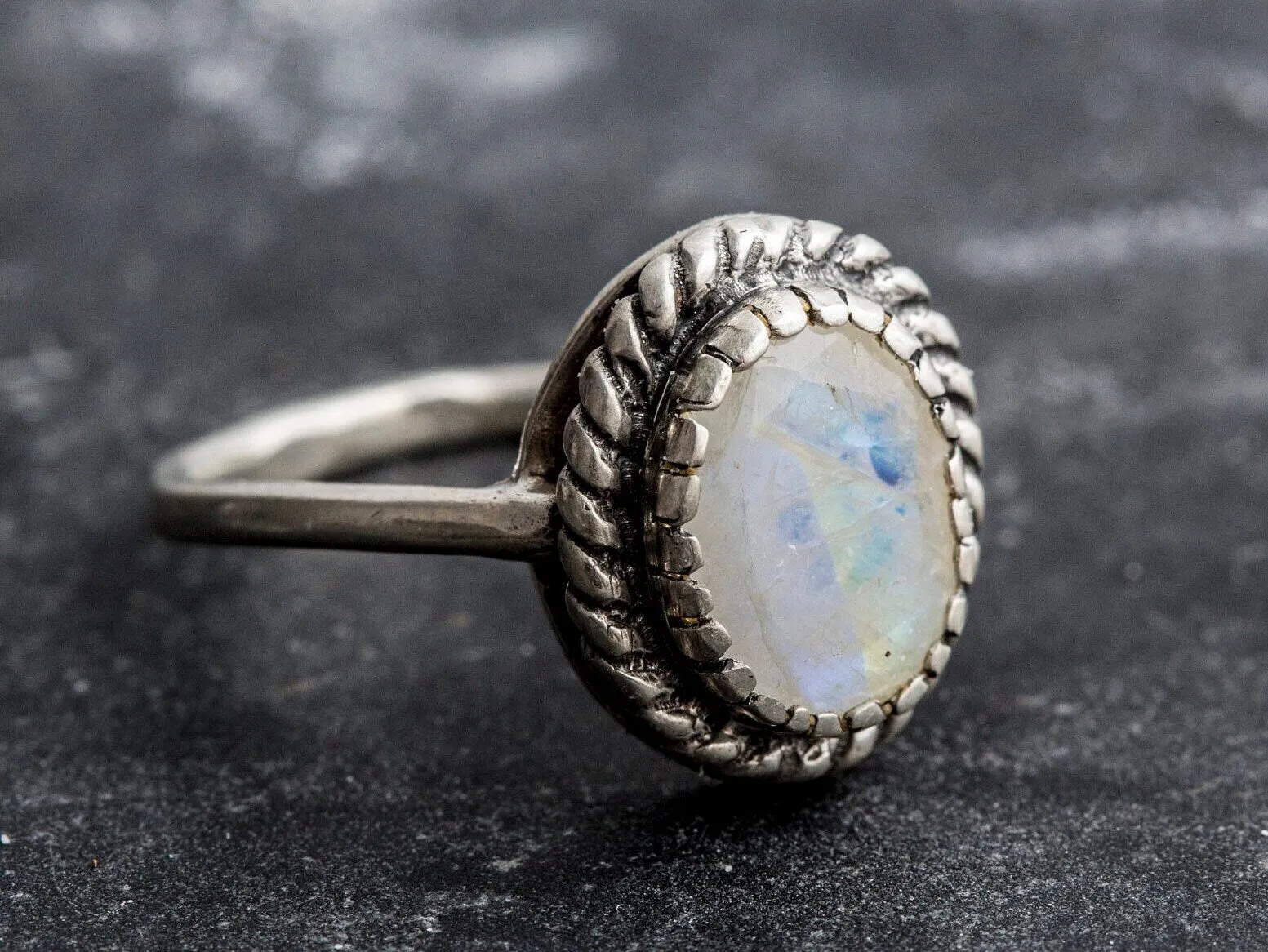 Moonstone Vintage Ring - June Birthstone Ring - Solitaire Moonstone Ring