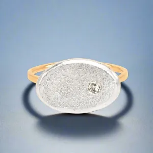 Oriluna Ring