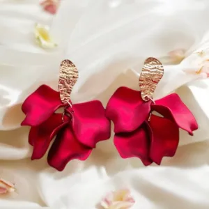 Red - flowers earrings| bridal party wedding earrings | unique iridescent earrings | golden crumpled floral earrings