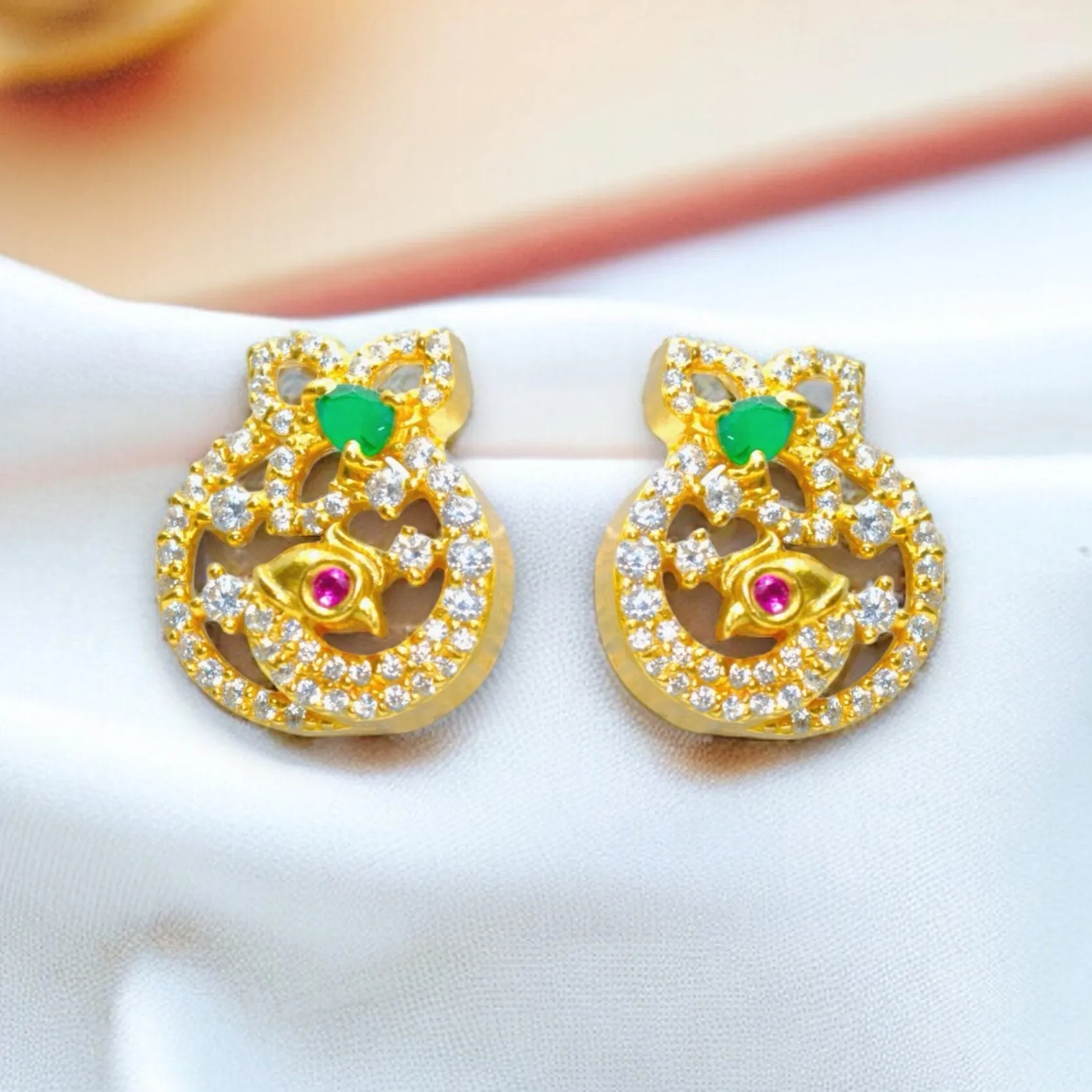 shimmering Elegance earrings