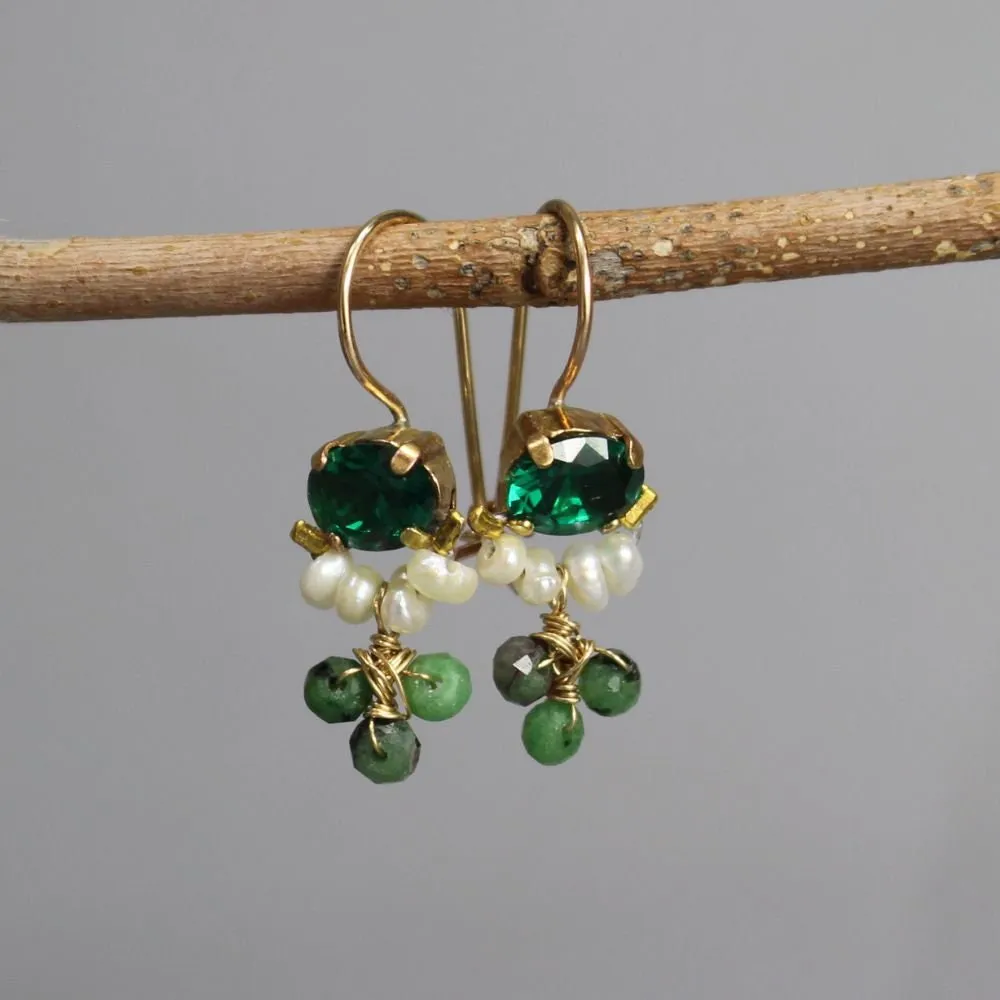 Small Green Glass Pearl Clover Earrings