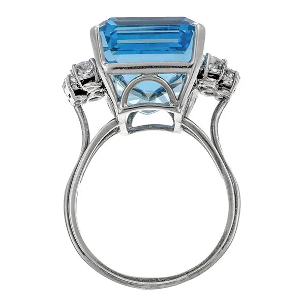 Vintage Aquamarine & Diamond Ring