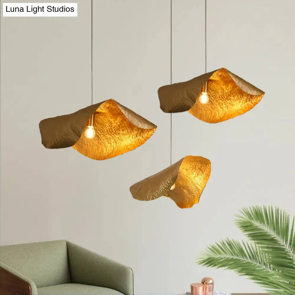 Withered Leaf Parlor Hanging Lamp in Brass - Modern Pendant Lighting Fixture